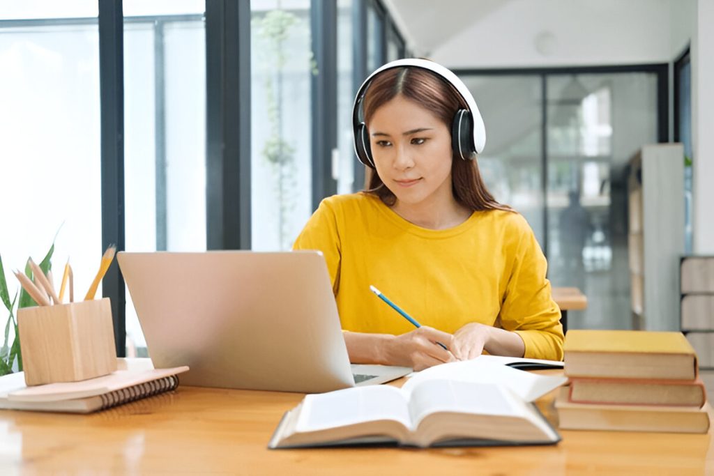 Aulas Virtuales, educación para el futuro