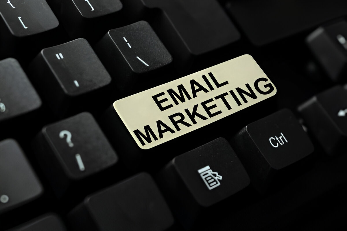 Mejore la- Confianza de los Prospectos en los eMails Marketing